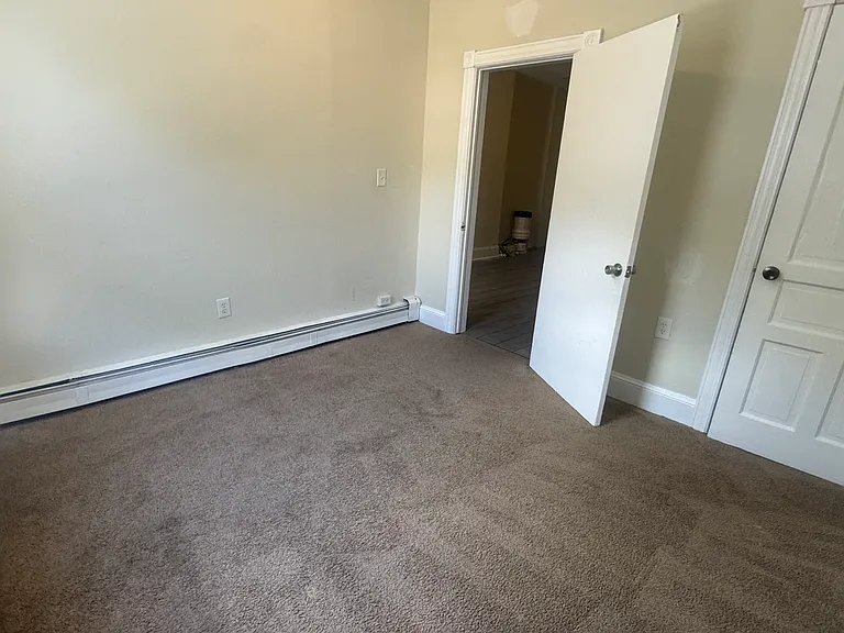 1151 E 4th St #2 — Photo 17