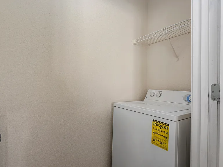 Ironwood Apartments and Townhomes — Photo 18