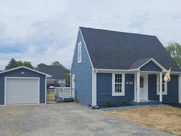 115 Robin Ave, Stephens City, VA 22655