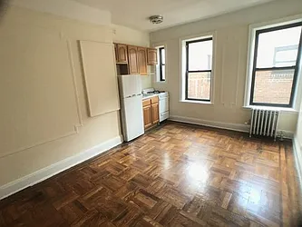 Rented by Sterling Realty Solution Inc