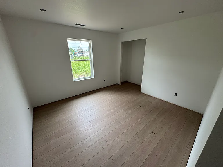 1441 N Beverly Ave #A — Photo 4