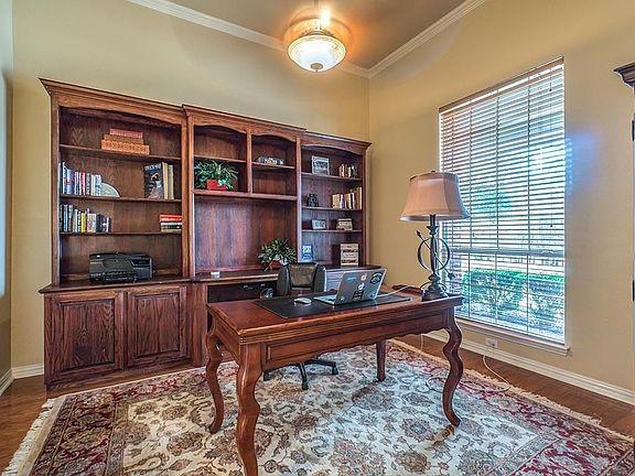 5th image of 1231 Capital Dr