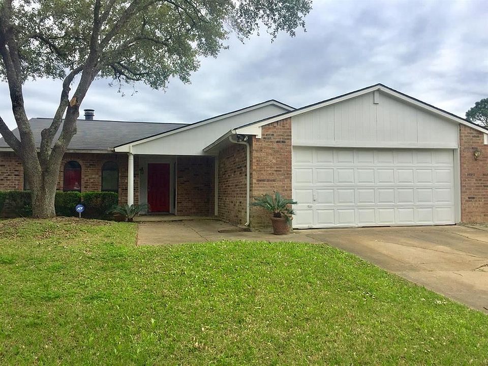 1st image of 6710 Pickett Dr