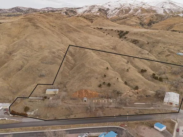 4290 Stockman Rd, Pocatello, ID 83204