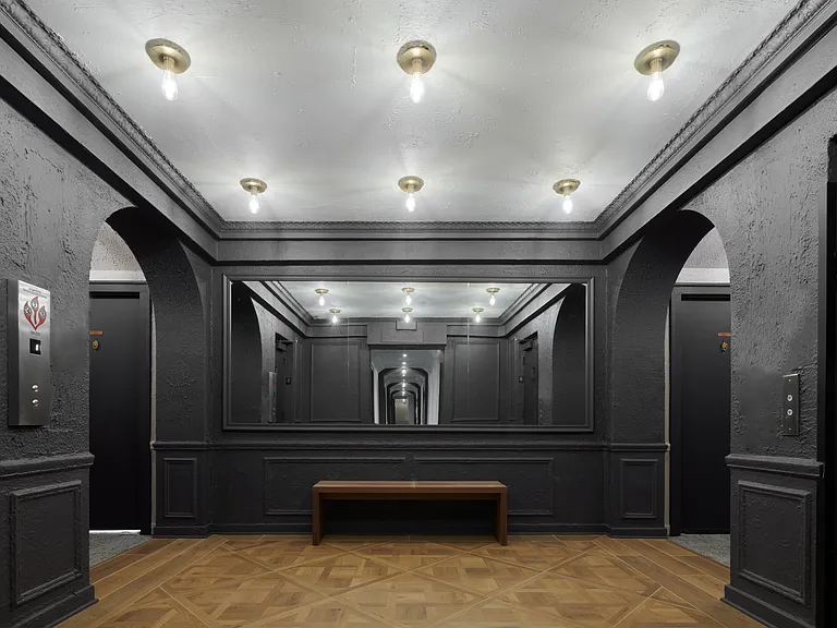 444 W. St. James Pl. — Photo 8