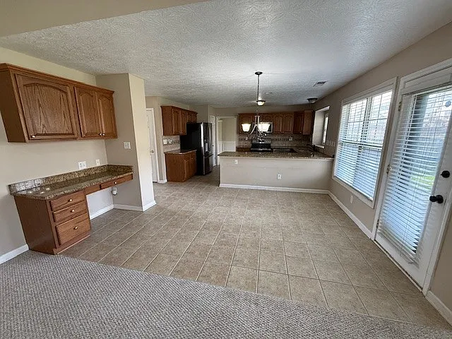 401 Welsh Park — Photo 8
