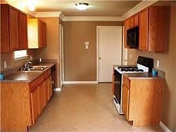 4th image of 6543 Bryant Park Ct