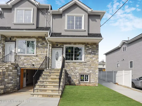 464 Robinson Ave, Staten Island, NY 10312