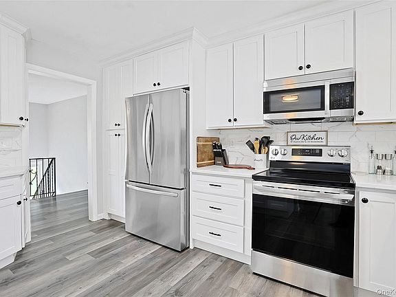 5th image of 7 Bryant Road