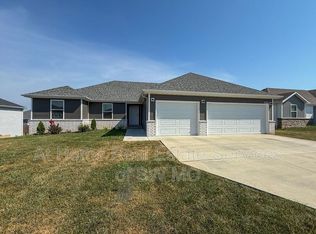 1459 Price St, Republic, MO 65738