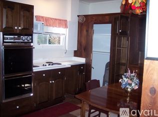 6113 31st St N #1, Arlington, VA 22207