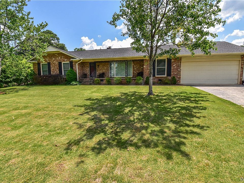 1st image of 64 Arcadia Dr