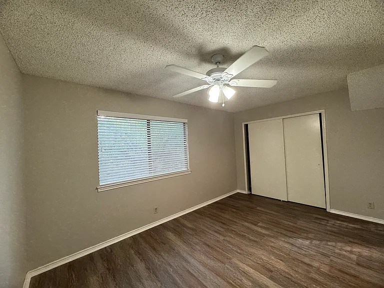 5851 Spring Grn — Photo 10