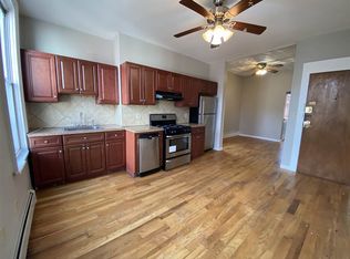 222 Cambridge Ave #2, Jersey City, NJ 07307