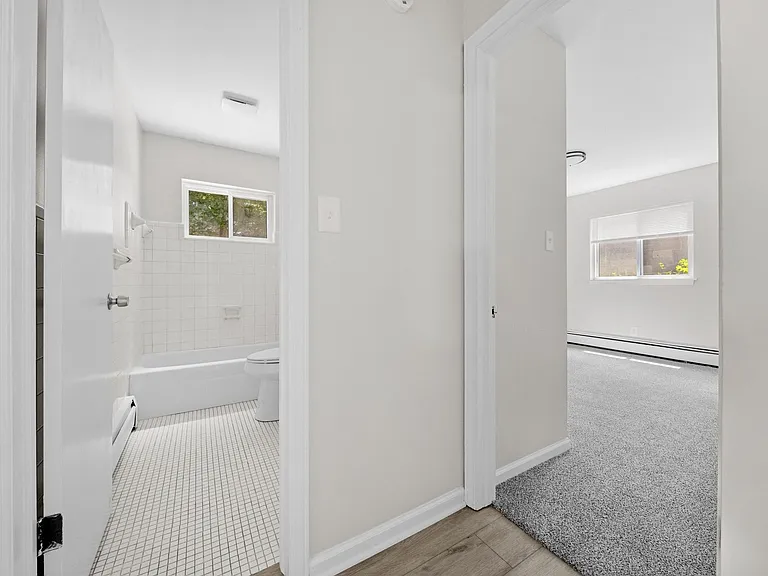 590 54th St SE — Photo 14