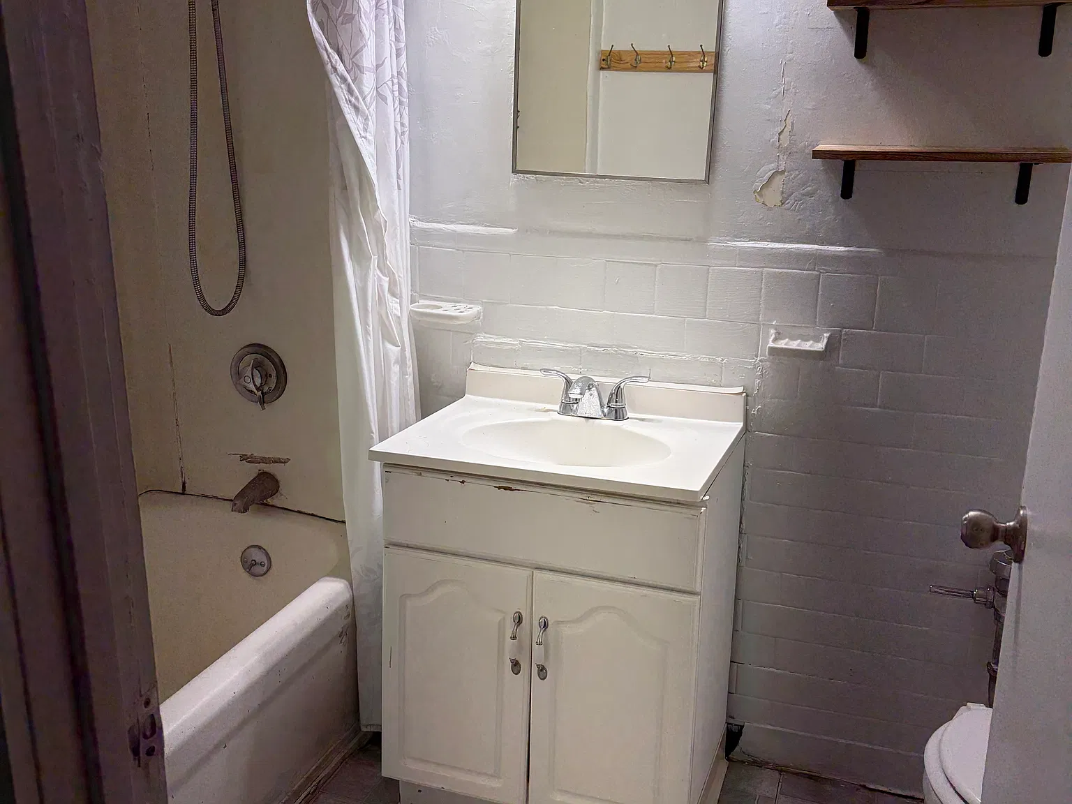 43 Elm St — Photo 3