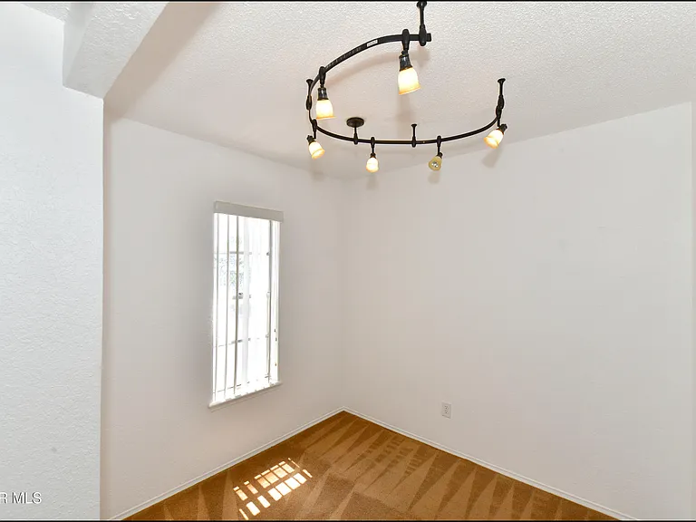 6201 Escondido Dr #17D — Photo 8