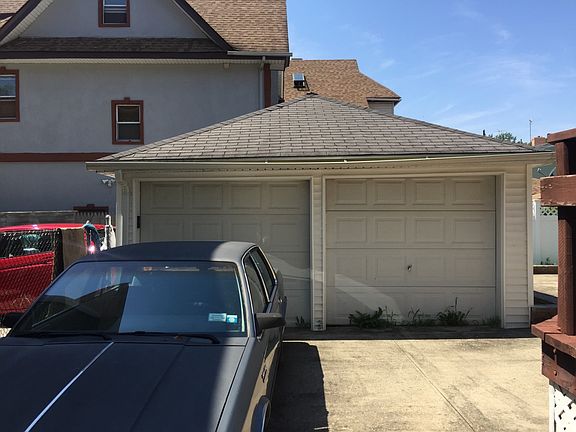 4th image of 8914 107th St