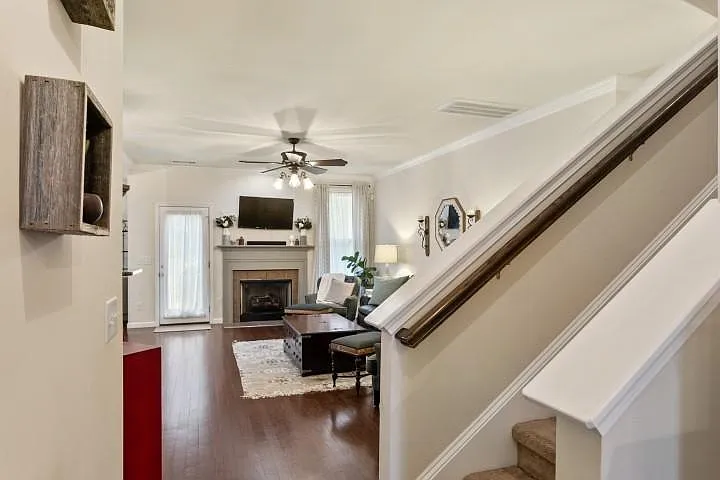 1216 Ben Hill Blvd — Photo 6