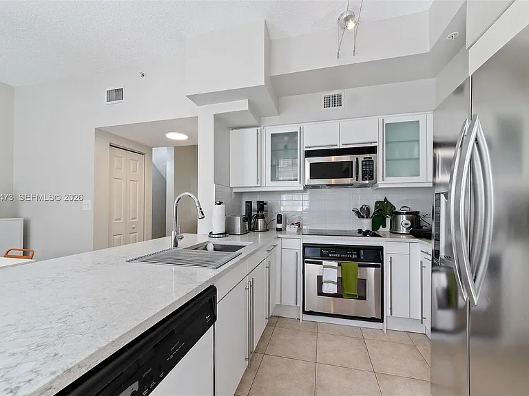 2067 S Ocean Dr #Townhouse 5 — Photo 9