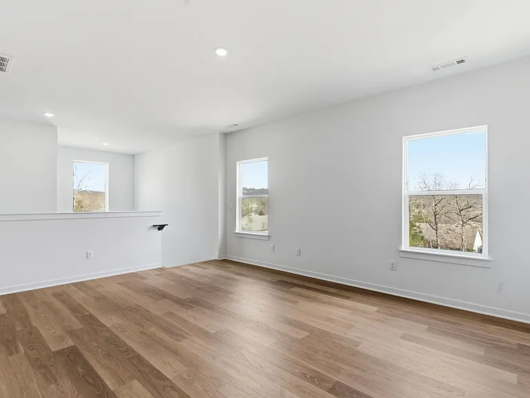 1835 E Fiji St — Photo 6