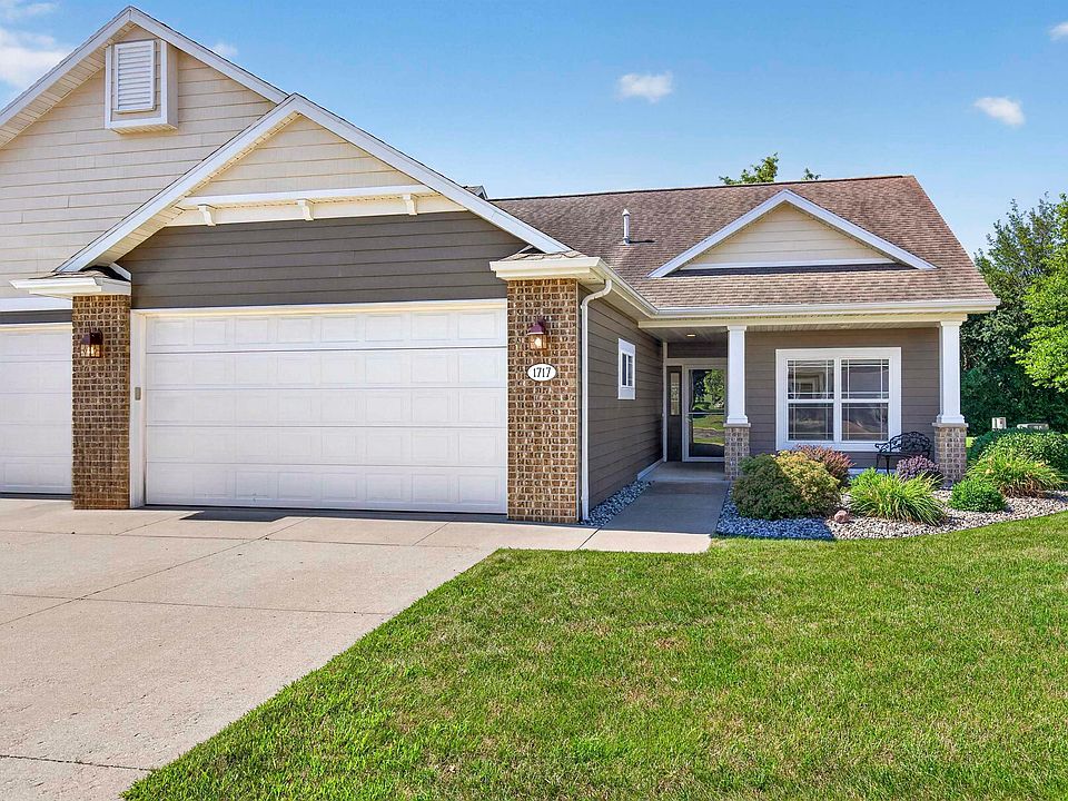 1st image of 1717 Oak Hollow Ln