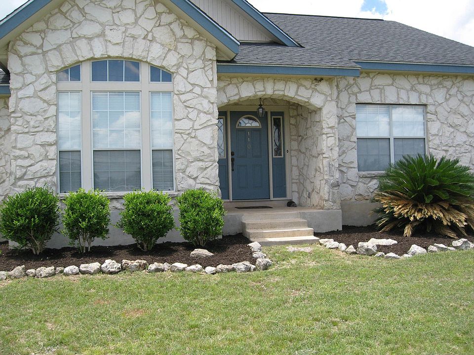 2nd image of 110 Doeskin Dr