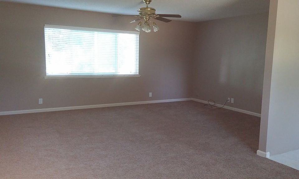 2nd image of 425 Pemberton Dr #0