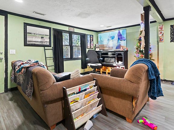 4th image of 3055 Chestnut St. #3105 Chestnut St.