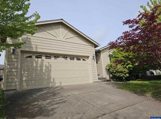 2692 Oak Ridge St NW, Albany, OR 97321