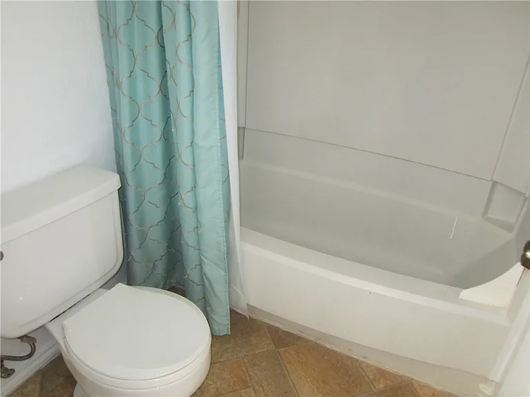 6702 Everhart Rd #F103 — Photo 10