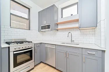 Rented by Living New York