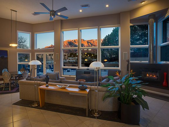 3rd image of 13711 Elena Gallegos Pl NE
