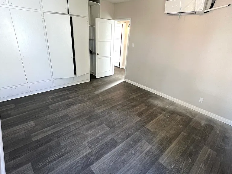Master bedroom 2