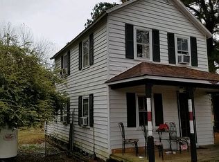 3157 Sharps Rd, Warsaw, VA 22572