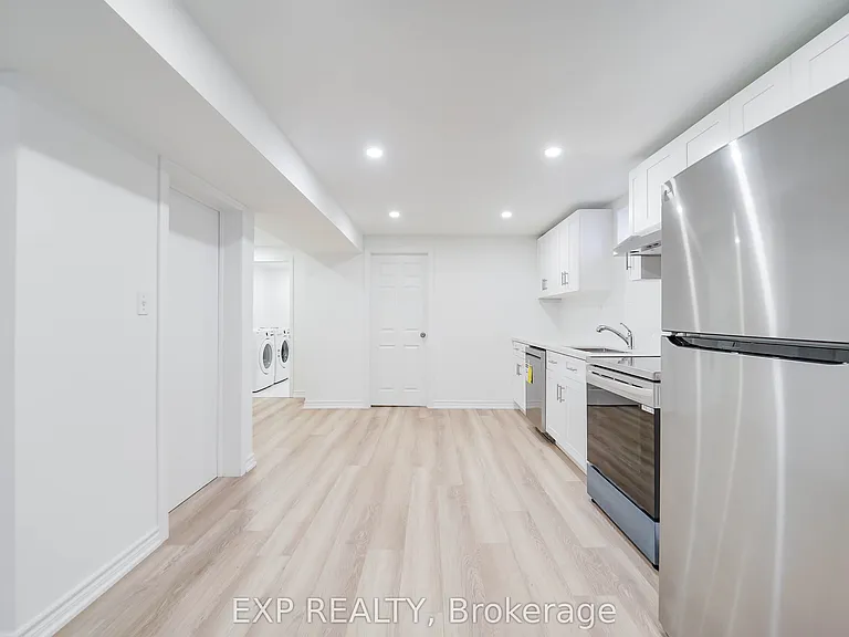195 Savage Rd #BASEMENT — Photo 3