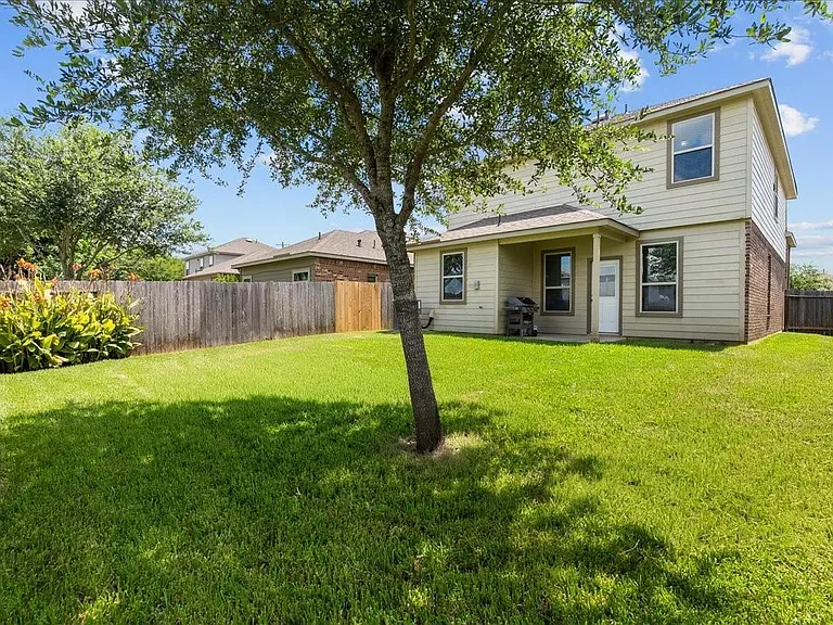 4114 W Bayou Maison Cir — Photo 30