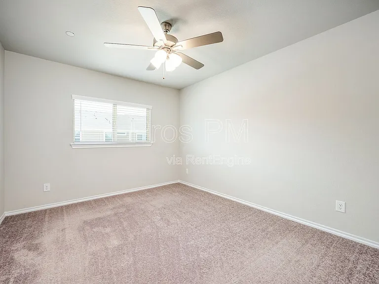 3537 Brentwood Dr — Photo 12