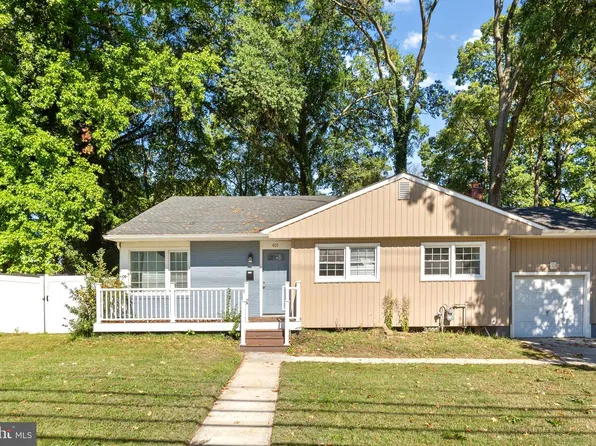 405 E Evesham Ave, Magnolia, NJ 08049
