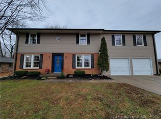 801 Capitol Hills Dr, Jeffersonville, IN 47130