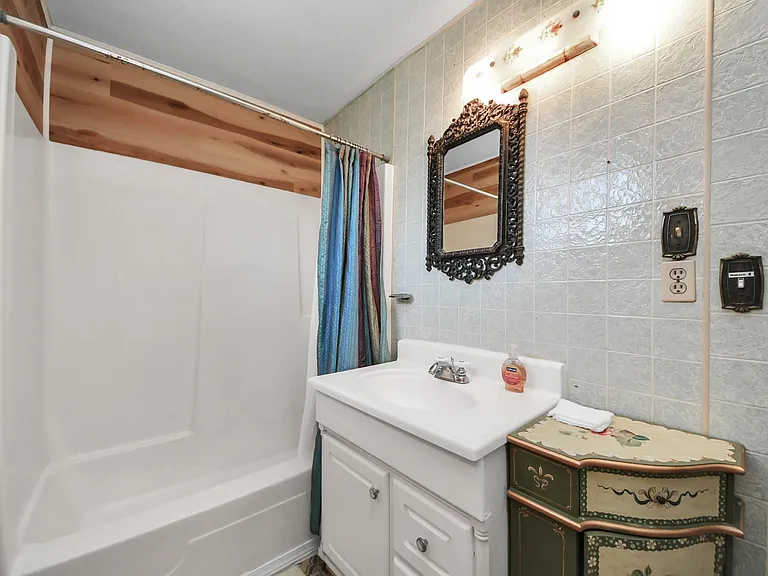 17018 Water Oak Dr #A — Photo 37