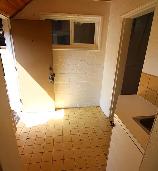 1008 Tourmaline St — Photo 13