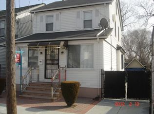 21114 89th Rd, Queens Village, NY 11427
