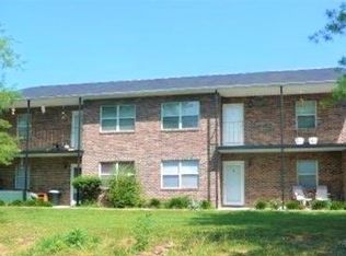 103 Raintree Ln APT C, Kingston, TN 37763