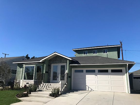 2nd image of 4805 Ocana Ave