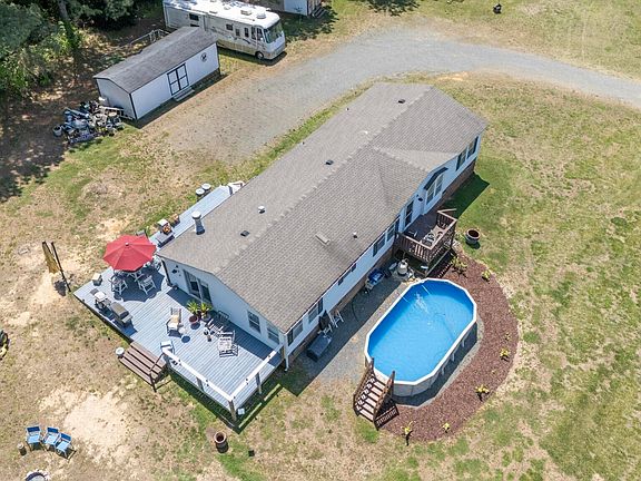 3rd image of 1190 Little Mountain Rd