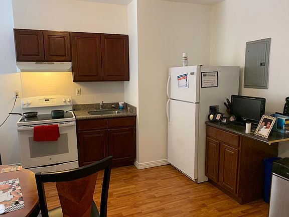 2nd image of 1506 N 17th St #2A