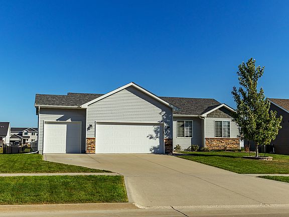 2nd image of 428 W Centennial Dr