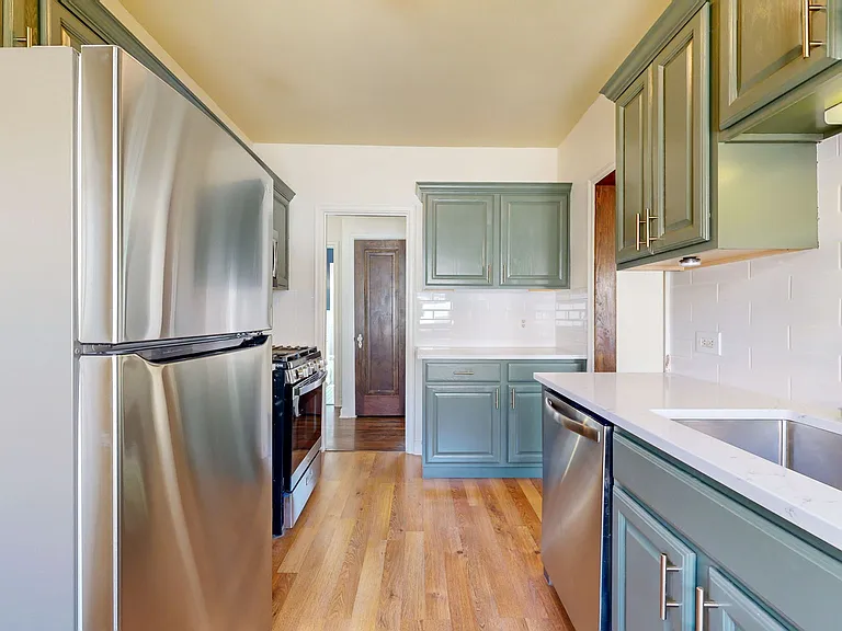 4017 Dupont Ave S — Photo 13