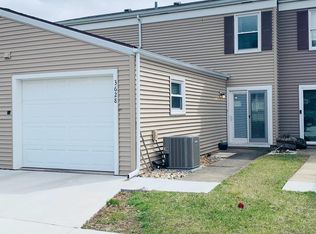 3628 N Sandia Dr, Peoria, IL 61604